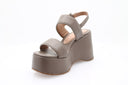 Leather Platform Sandals - Brown