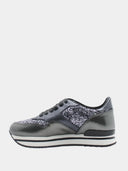 Low-Top Sneakers - Black/Grey